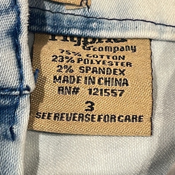 Stretchy High Waisted Skinny Jeans 💙 Made w/ Spandex - 90s Bleached Denim Look - Picture 8 of 8